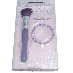 BNIB! IT Cosmetics Brush Therapy Duo Full-Size Contour Brush+Amethyst Bracelet!